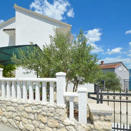 Slavica-1 By Interhome